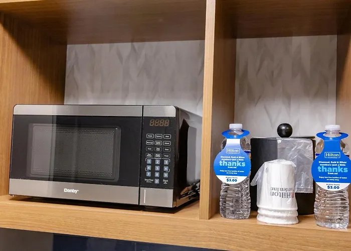 Hilton Garden Inn Lakewood