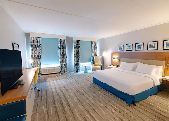 Hilton Garden Inn Lakewood