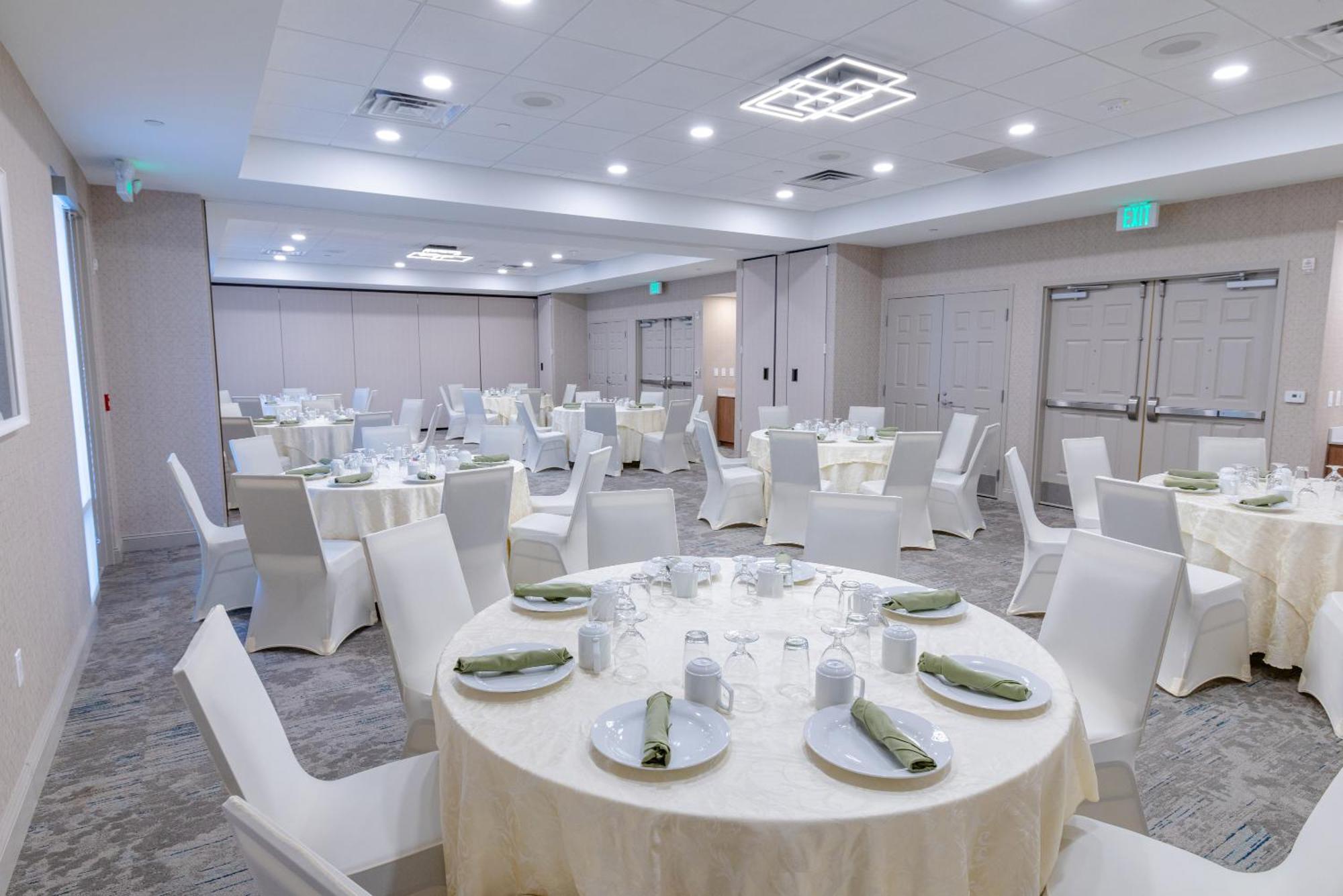 Hilton Garden 5* Lakewood