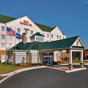 Hilton Garden 5*